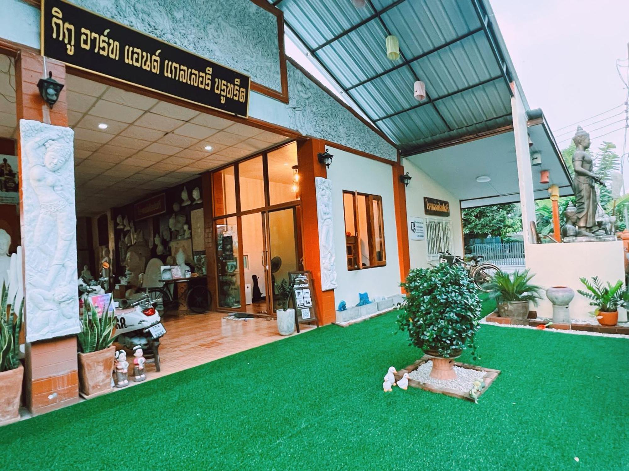 Hotel Phiphu Art And Gallery Boutique Sukhothai Exterior foto